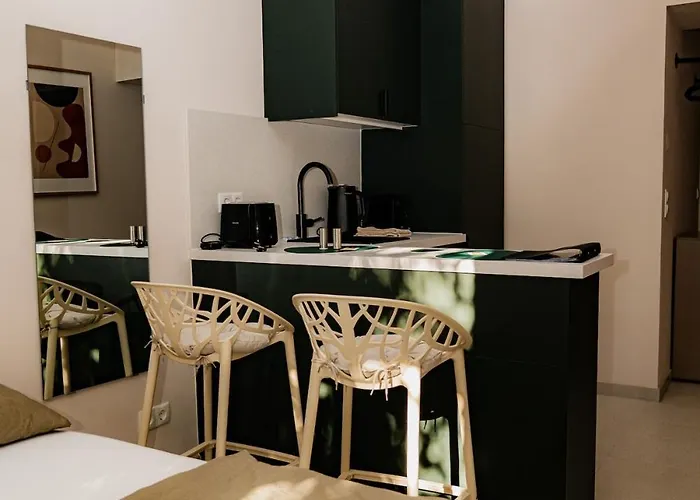 K - Cozy Altbau - Perfect Base Apartment Vienna