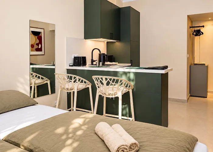 K - Cozy Altbau - Perfect Base Apartment *